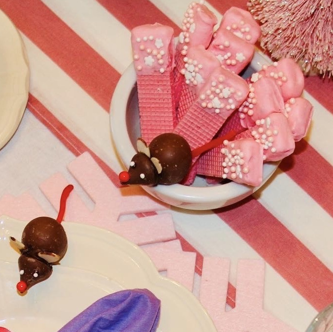 Dipped Strawberry Wafer Cookies Pixie Dust & Posies