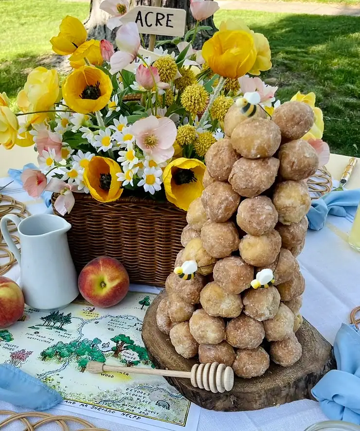 Winnie the Pooh Bee Tree Edible Centerpiece